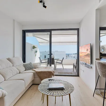 One 80 Within Walking Distance To The Sea Appartement