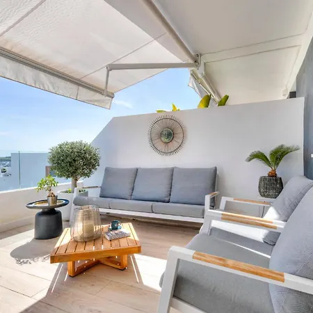 One 80 Within Walking Distance To The Sea 埃斯特波纳