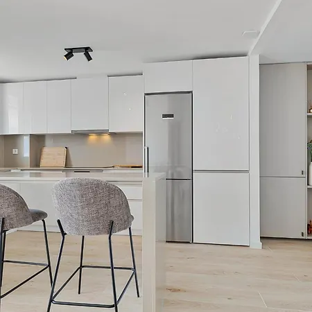 One 80 Within Walking Distance To The Sea Appartement *