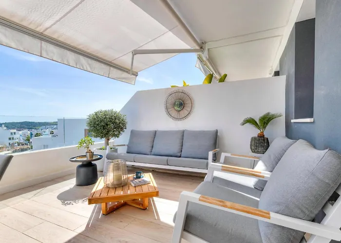 One 80 Within Walking Distance To The Sea Estepona