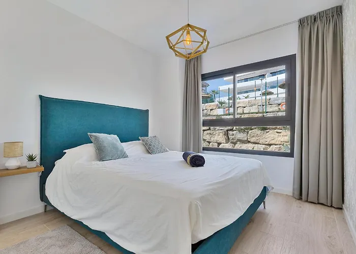 One 80 Within Walking Distance To The Sea * Estepona