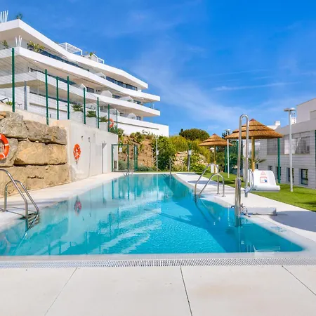 One 80 Within Walking Distance To The Sea * Эстепона